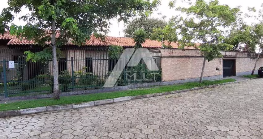 Chacara alto padrão no jardim siesta com 3 suites piscina , salão de festa e academia
