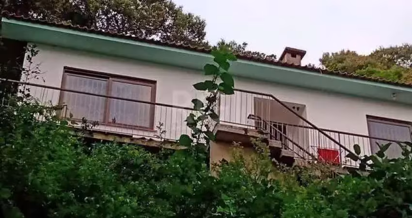 Casa em condomínio fechado com 3 quartos à venda na Rua Hygino Russi Lima, Ponta Grossa, Porto Alegre