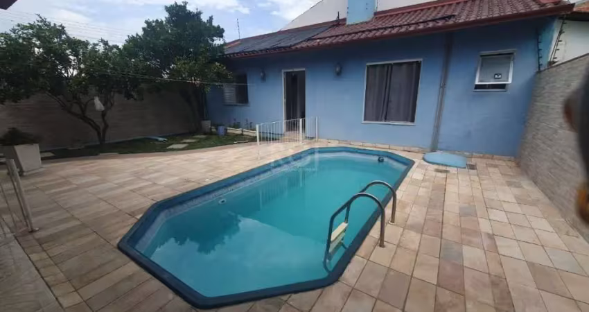 Casa com 3 quartos à venda na Rua Eliza Tevah, Hípica, Porto Alegre