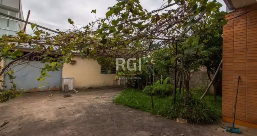 Casa com 2 quartos à venda na Rua Victorino de Andrade Pinto, Morro Santana, Porto Alegre