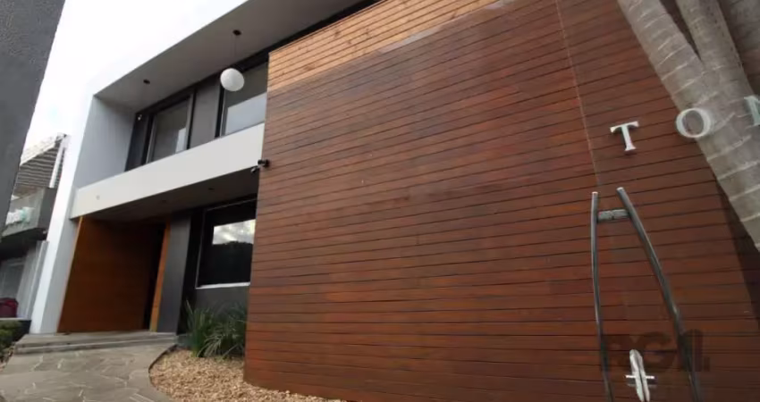 Casa com 3 quartos à venda na Rua José Antônio Aranha, Três Figueiras, Porto Alegre