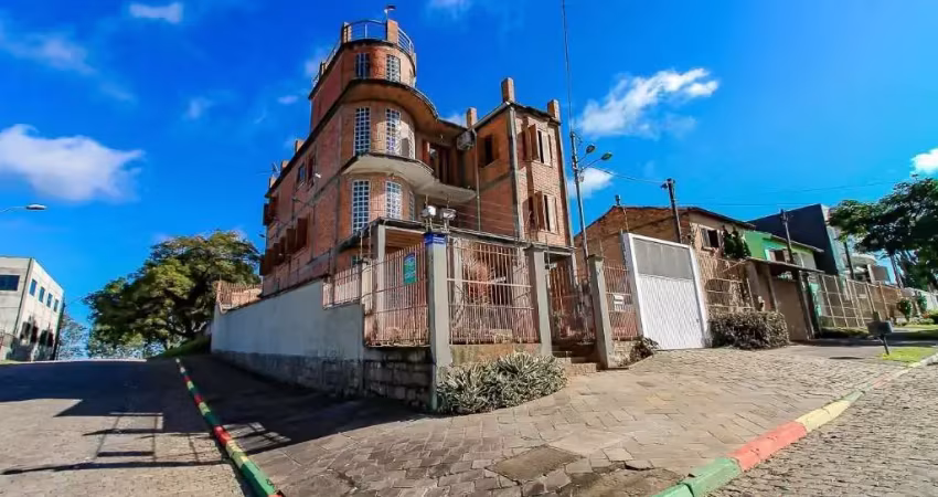 Casa com 5 quartos à venda na Rua Professora Ziláh Totta, 887, Jardim Leopoldina, Porto Alegre