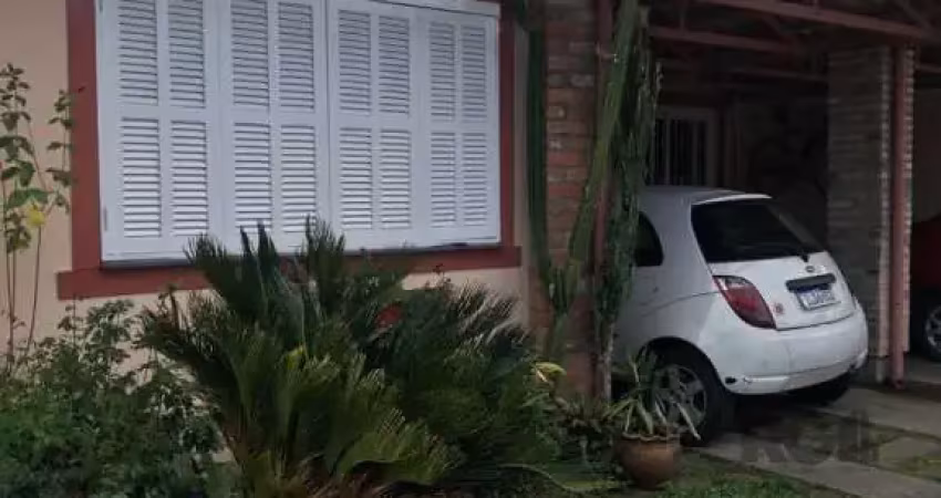 Casa em condomínio fechado com 2 quartos à venda na Rua Atenas, 260, Niterói, Canoas