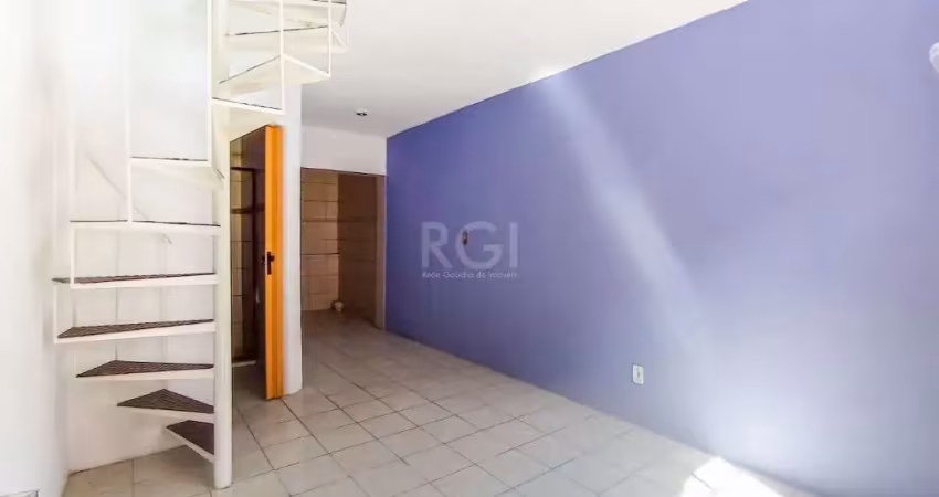 Casa em condomínio fechado com 2 quartos à venda na Rua Joaquim Cruz, Santo Antônio, Porto Alegre