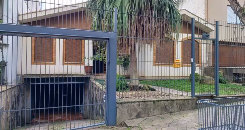 Casa com 4 quartos à venda na Rua Senegal, 240, Vila Ipiranga, Porto Alegre