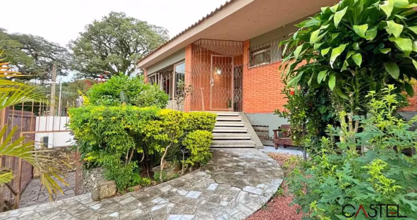 Casa com 3 quartos à venda na Rua Hipólito da Costa, 107, Santa Tereza, Porto Alegre