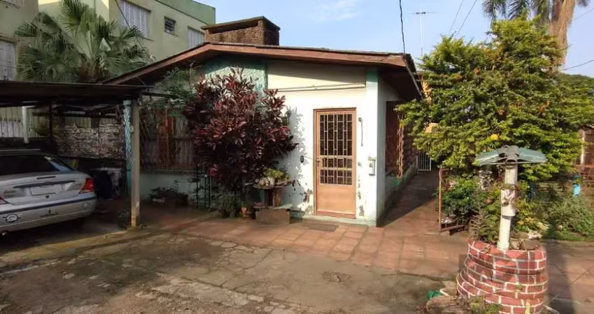 Casa com 3 quartos à venda na Avenida Pinheiro Borda, Cristal, Porto Alegre
