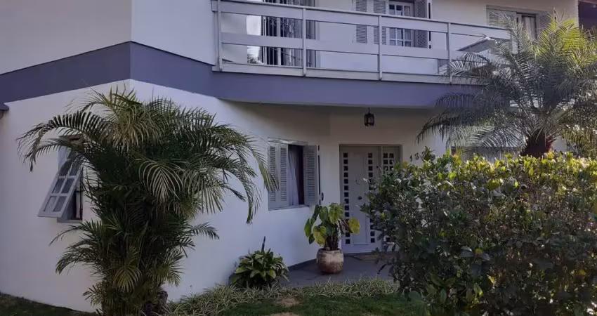 Casa com 3 quartos à venda na Rua Torres, Ipanema, Porto Alegre