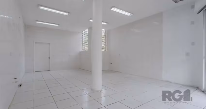 Ponto comercial para alugar na Avenida Protásio Alves, Rio Branco, Porto Alegre