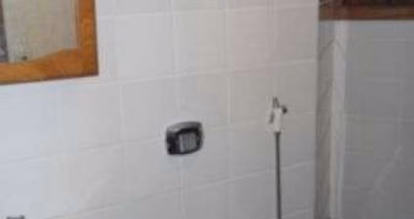 Casa para Venda - 305m², 4 dormitórios, sendo 2 suites, 4 vagas - Nonoai