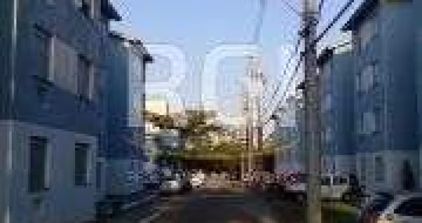Apartamento para Venda - 45m², 2 dormitórios, 1 vaga - Lomba Do Pinheiro