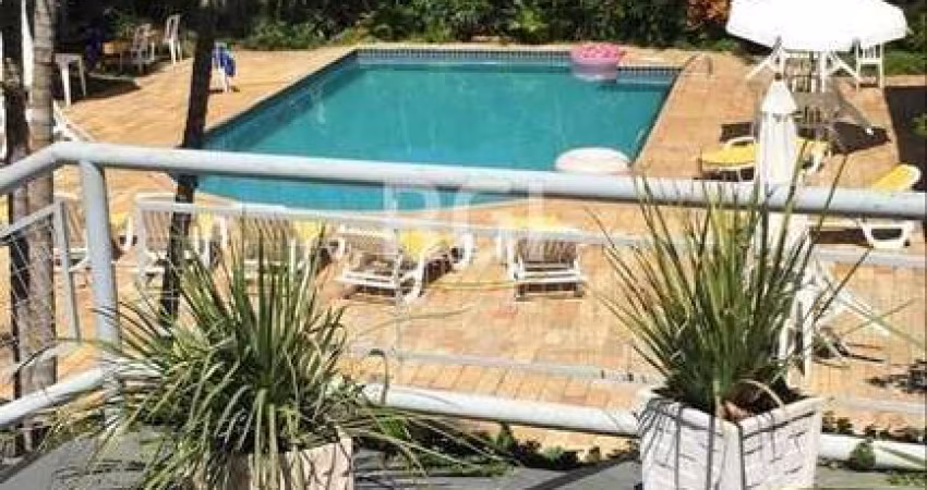 Casa Condominio para Venda - 135m², 4 dormitórios, sendo 1 suites, 2 vagas - Cav