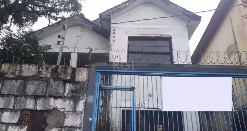 Casa com 3 quartos à venda na Avenida Silva Paes, Medianeira, Porto Alegre