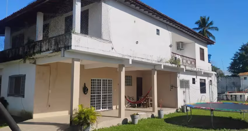 Casa com 3 quartos à venda na Avenida Getúlio Vargas, 03, Imbassay, Dias D'Ávila