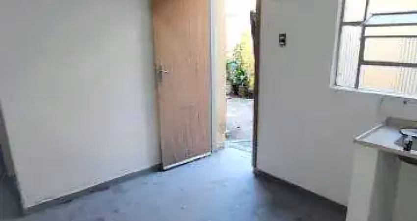 Casa com 1 quarto para alugar na Rua Jamblico, Casa Verde, São Paulo