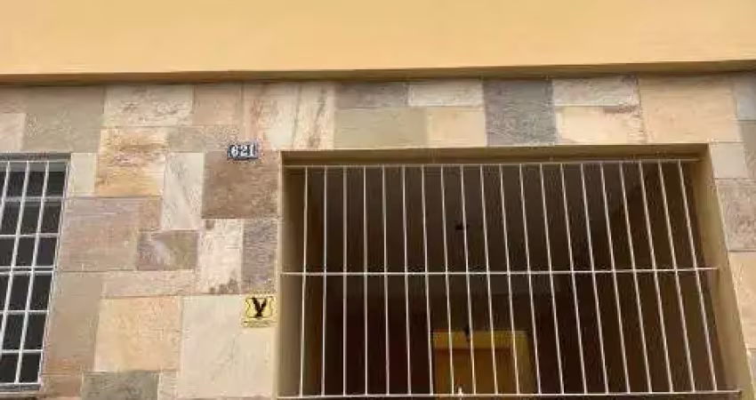 Casa com 3 quartos para alugar na Rua Ouro Grosso, Parque Peruche, São Paulo