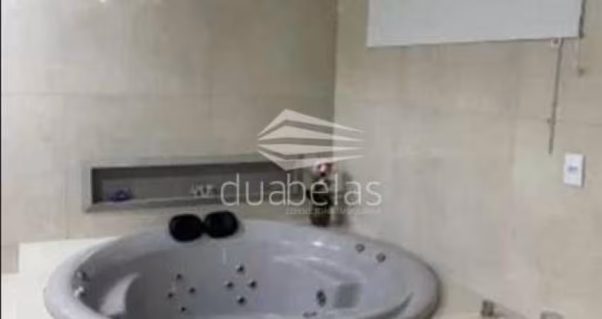 Vende -se uma ótima casa no Flamboyant