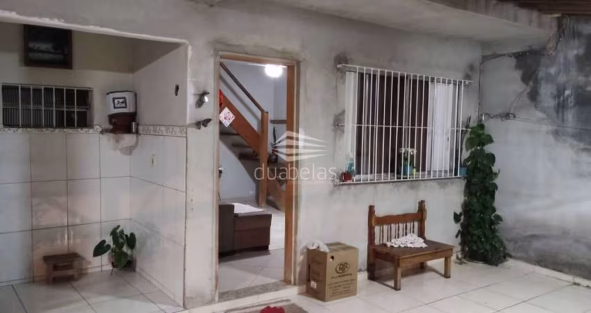 Vendo ótima casa no bairro Vale do Sol.