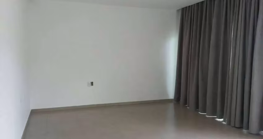 Casa com fino acabamento no bairro santa júlia - sjc