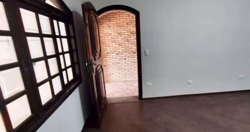 Casa com 4 quartos à venda no Residencial União, São José dos Campos 