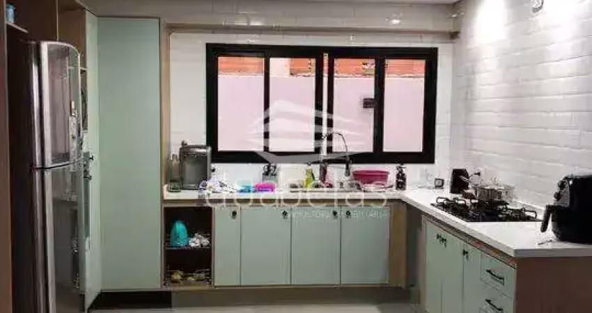 Linda casa moderna à venda no condomínio reserva rudá em sjc
