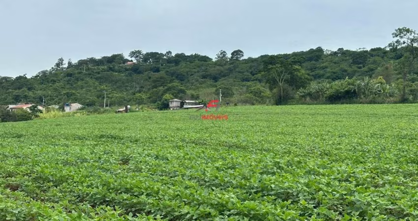 Chácara à venda - lote - Distrito Água Boa