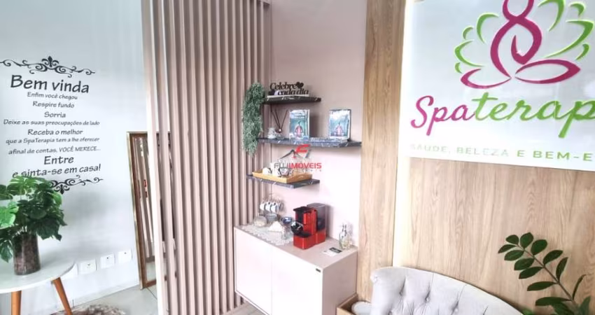 * VENDE-SE CLÍNICA DE ESTÉTICA - ZONA 01 -