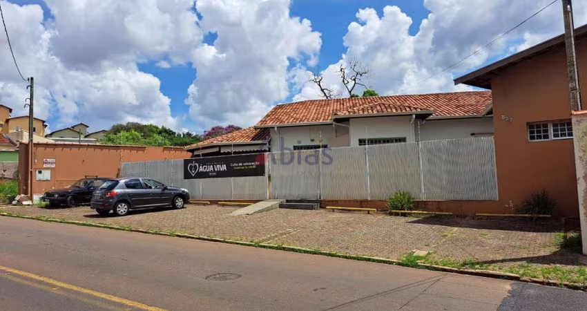 Salão em frente ao  Parque Sabara  - Terreno com 1.225 m2  - Área construída de 285 m2