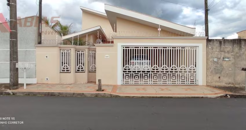 Casa em Jardim Ipanema  -  São Carlos