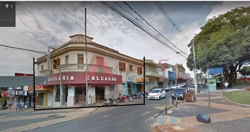 Ponto Comercial em Centro - São Carlos, SP