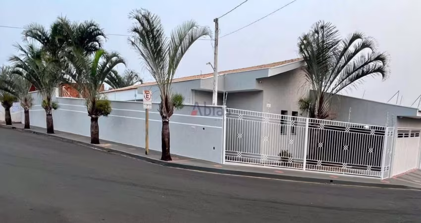 Casa em Jardim Brasil - São Carlos