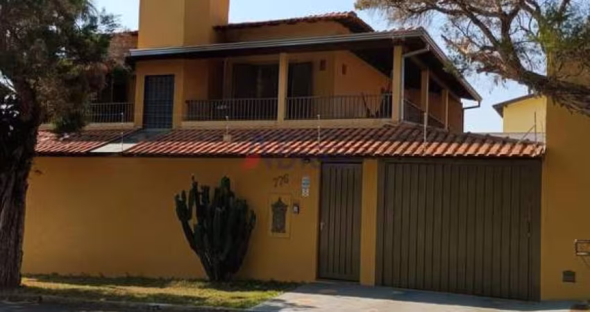 Casa Sobrado à Venda em São Carlos - Parque Santa Marta