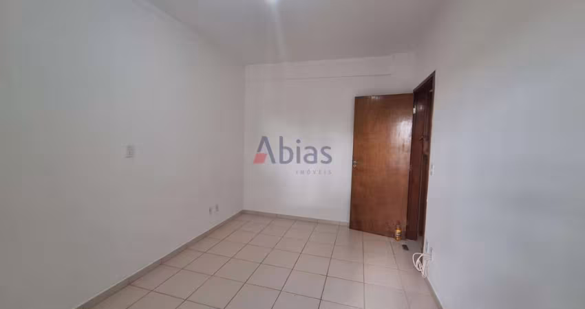 Apartamento em Jardim Macarengo - São Carlos, SP