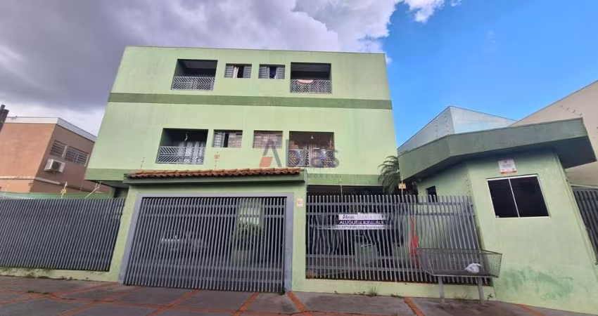 Apartamento em Nucleo Residencial Silvio Vilari  -  São Carlos