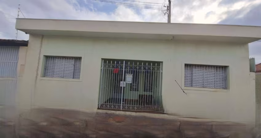 Casa em Vila Lutfalla  -  São Carlos
