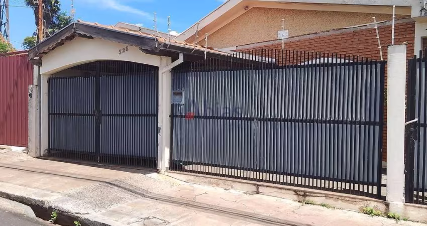 Casa à Venda em Vila Prado - 2 Dorms, 109m² por R$460 mil