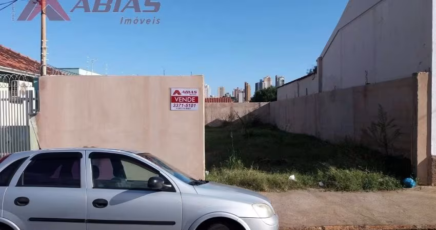 Terreno em Centro - São Carlos