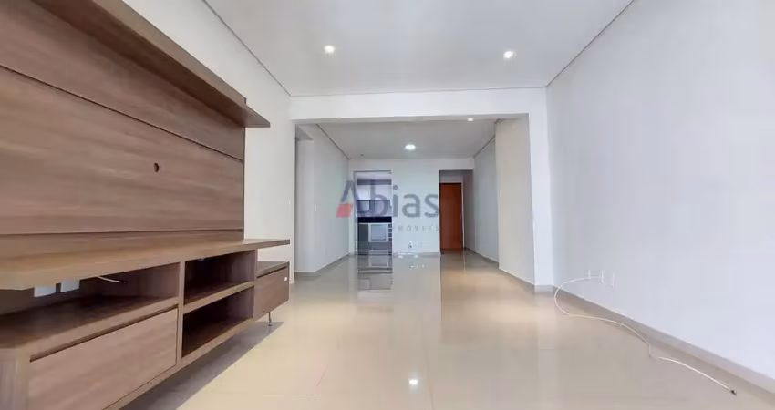 Apartamento com 3 quartos para alugar na Rua 28 de Setembro, 2391, Centro, São Carlos