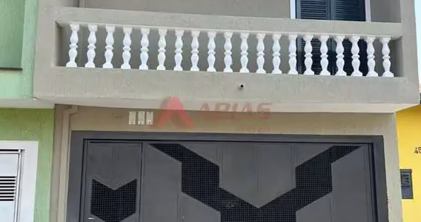 Casa com 3 quartos para alugar na Avenida Giovani Vassolo, 567, Vila Santa Madre Cabrini, São Carlos