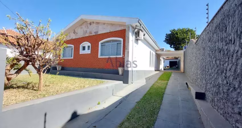 Casa com 3 quartos para alugar na Rua Dona Ana Prado, 797, Vila Prado, São Carlos
