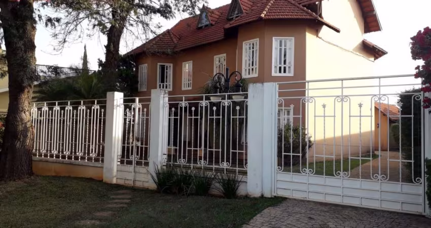 Casa de Condomínio em Pq. Faber Castell I - São Carlos, SP