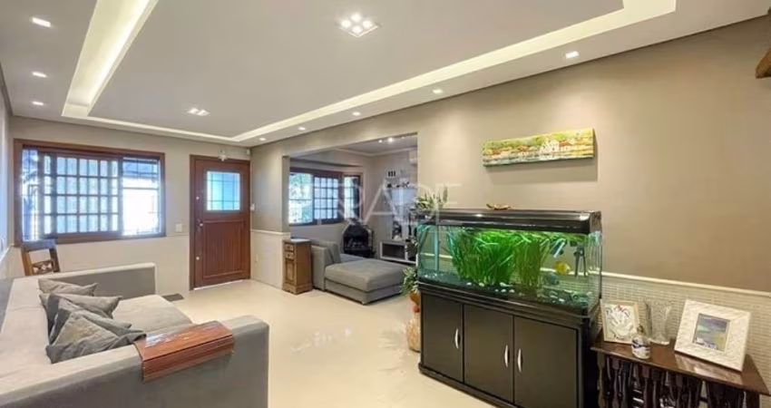 Casa com 3 quartos à venda na Avenida Copacabana, 336, Tristeza, Porto Alegre