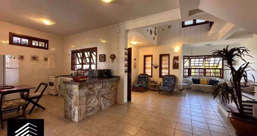 Sobrado com 3 dormitórios à venda, 220 m² por R$ 1.300.000,00 - Parque Balneário Oásis - Peruíbe/SP