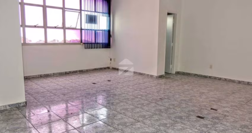 Sala à venda com 45 m², em Centro, Campinas