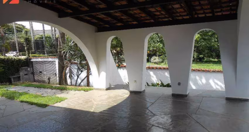 Casa à venda com 233 m², 3 quartos 4 vagas em Nova Campinas, Campinas