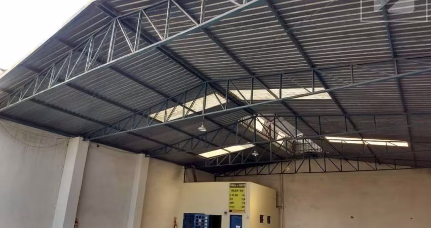 Galpão à venda com 240,4 m², 20 vagas em Centro, Campinas