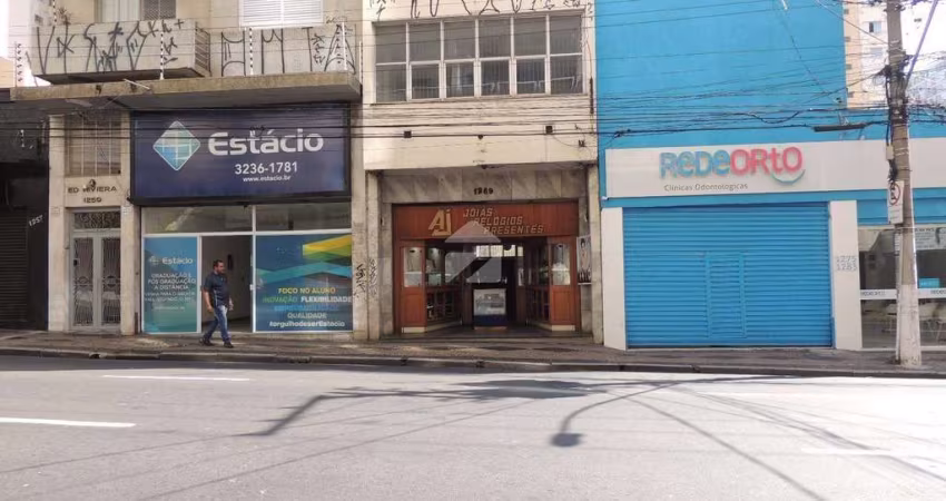 Prédio à venda com 450 m², em Centro, Campinas