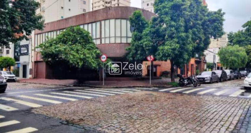 Esquina com a Santos Dumont