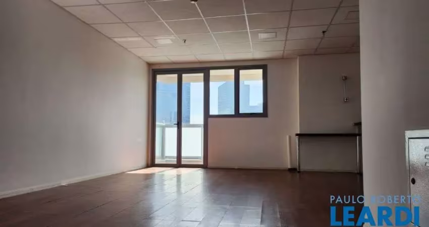 Sala comercial à venda em Santo Amaro, São Paulo 