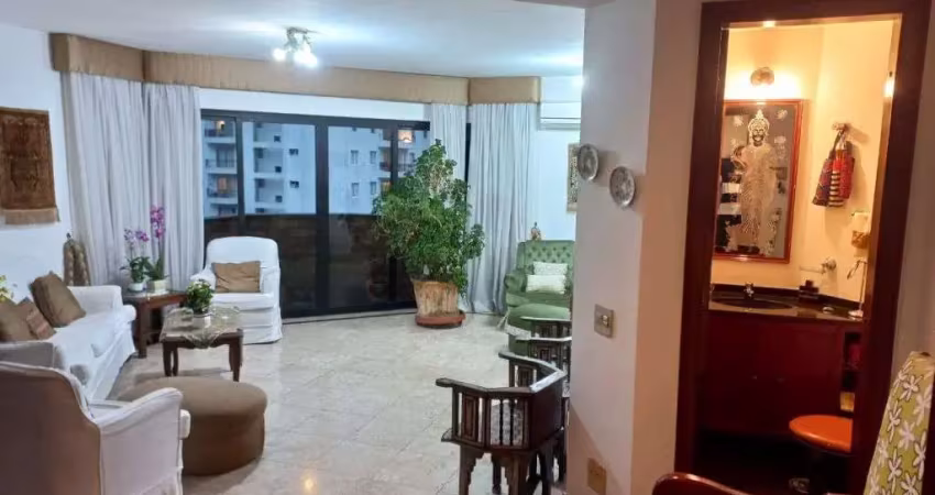 Apartamento com 3 quartos para alugar em Moema, São Paulo 